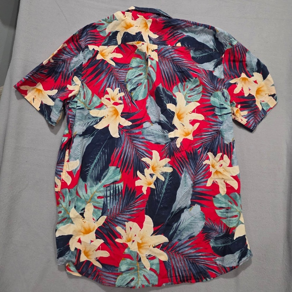 Old Navy Tropical Floral Shirt Mens XL Tall Red Hibiscus Palm Leaf Hawaiian Top - Picture 5 of 5